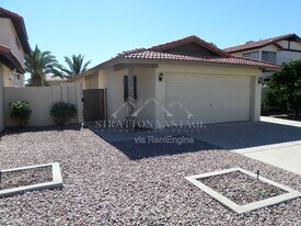 4933 W Evans Dr in Glendale, AZ - Building Photo