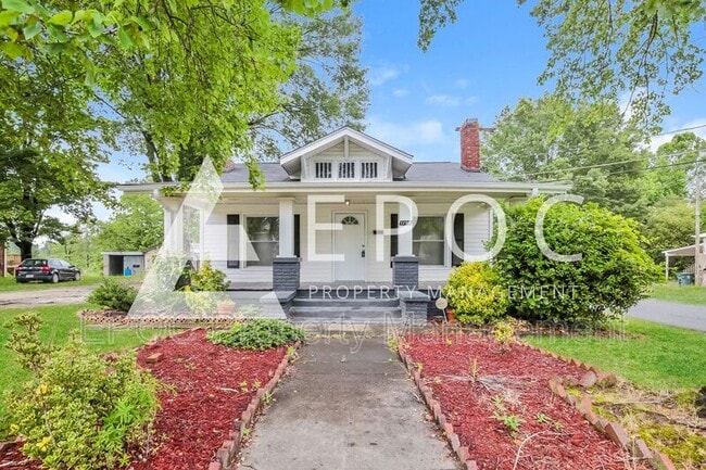 property at 1100 Elwell Ave