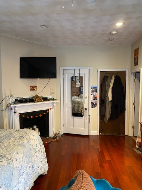 249 Newbury St, Unit 2R in Boston, MA - Building Photo