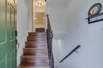 3700 Roxbury Ln, Unit Primary in Alexandria, VA - Building Photo - Building Photo