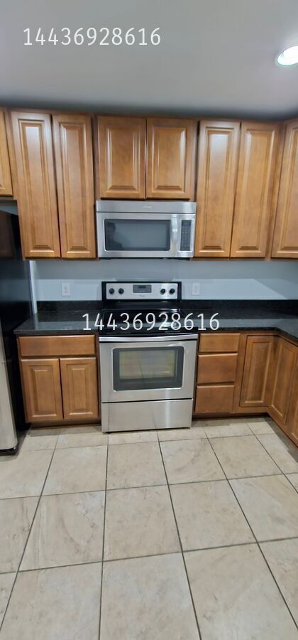 839 Whitelock St-Unit -Apt 2 in Baltimore, MD - Building Photo - Building Photo