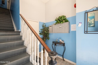 31-33 N Pearl St in Albany, NY - Building Photo - Building Photo