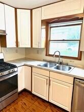 12 S Buckhout St in Irvington, NY - Building Photo - Building Photo