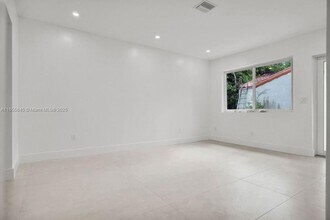 10767 NE 2nd Ave in Miami, FL - Building Photo - Building Photo