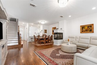 3912 Floyd St in Houston, TX - Building Photo - Building Photo