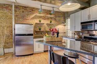 605 S 9th St, Unit APT 7