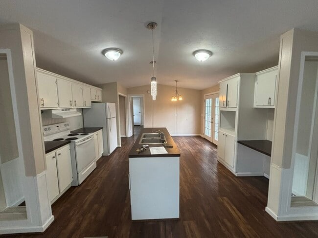 property at 200 Raider Ln