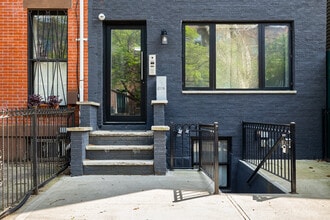 286 Gates Avenue in Brooklyn, NY - Building Photo - Building Photo