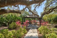 Arietta 55+ Senior Living in Sarasota, FL - Foto de edificio - Building Photo