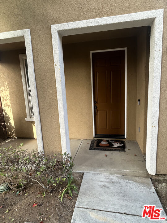 3630 Medici Ln in Inglewood, CA - Building Photo - Building Photo