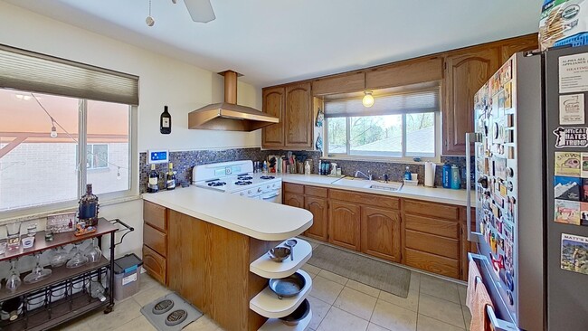 4030 S Fox St in Englewood, CO - Building Photo - Building Photo