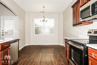 10764 South Lake Mist Lane in Willis, TX - Foto de edificio - Building Photo