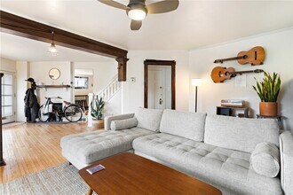 5939 Alder St in Pittsburgh, PA - Foto de edificio - Building Photo