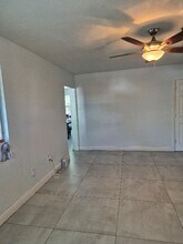 1028 S K St in Lake Worth Beach, FL - Building Photo - Building Photo