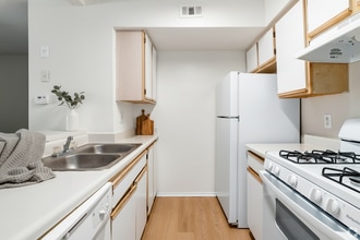 Tierra Vista RFK LLC in Kissimmee, FL - Building Photo - Building Photo