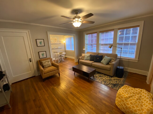 805 Whitaker St in Savannah, GA - Building Photo - Building Photo