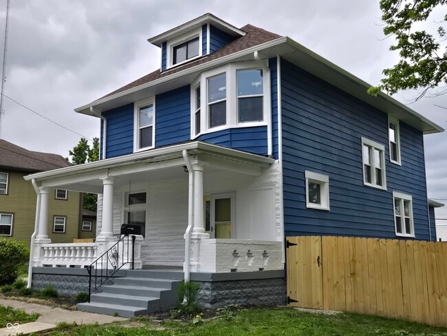 property at 24 N Randolph St