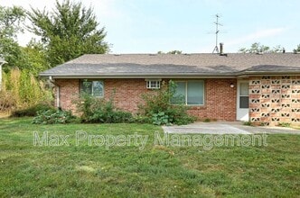 530 Laurel St in Waukee, IA - Building Photo - Building Photo
