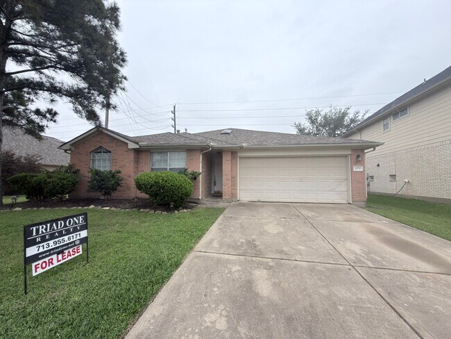 16131 Mission Glen Dr