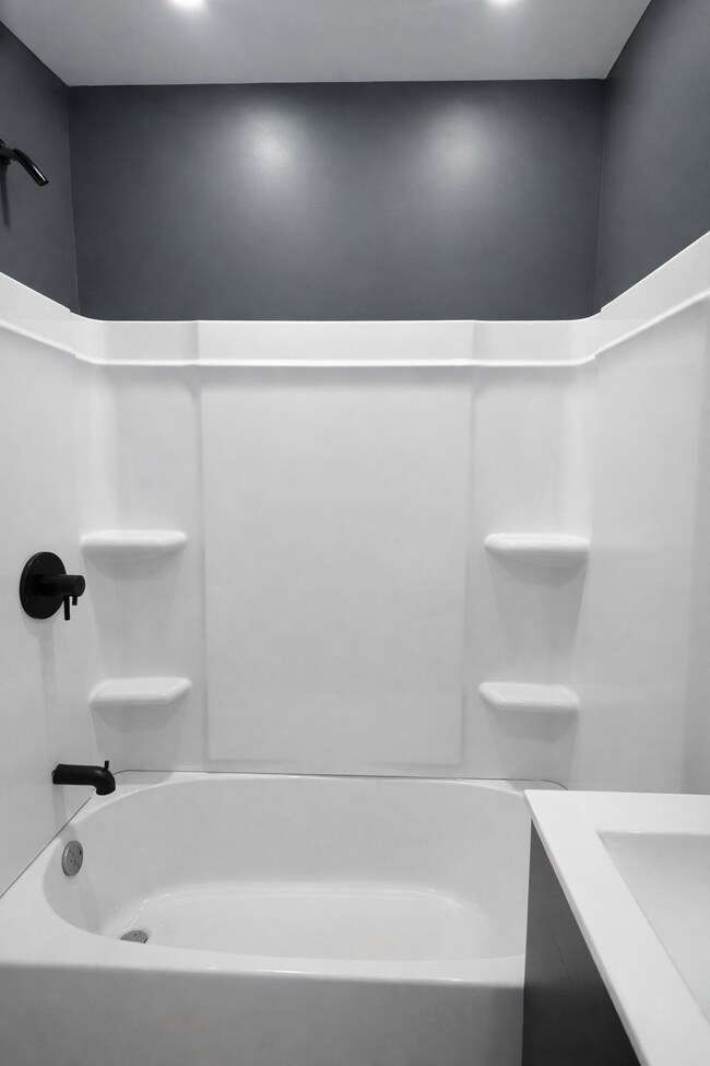 733 Mcilvain St in Reading, PA - Building Photo - Building Photo