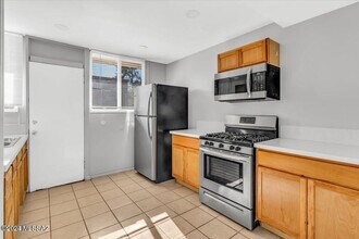 2311 N Richey Blvd in Tucson, AZ - Building Photo - Building Photo