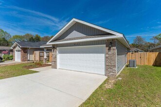 3161 Haskell Langley Rd in Crestview, FL - Building Photo - Building Photo