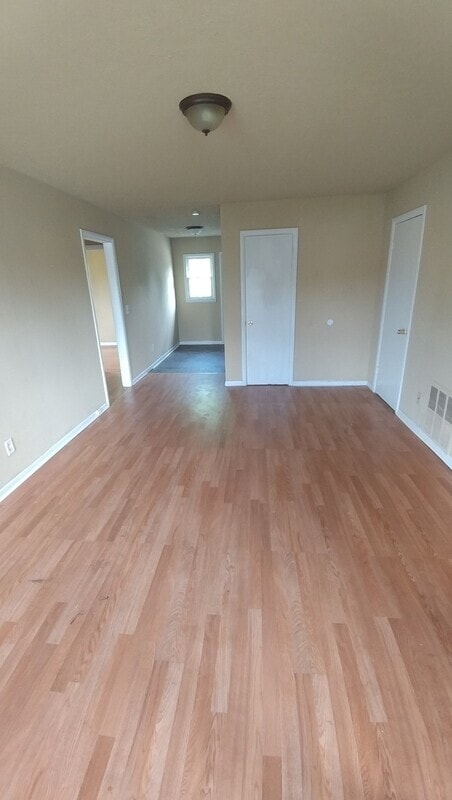 6005 Dickson Rd in Indianapolis, IN - Building Photo - Building Photo