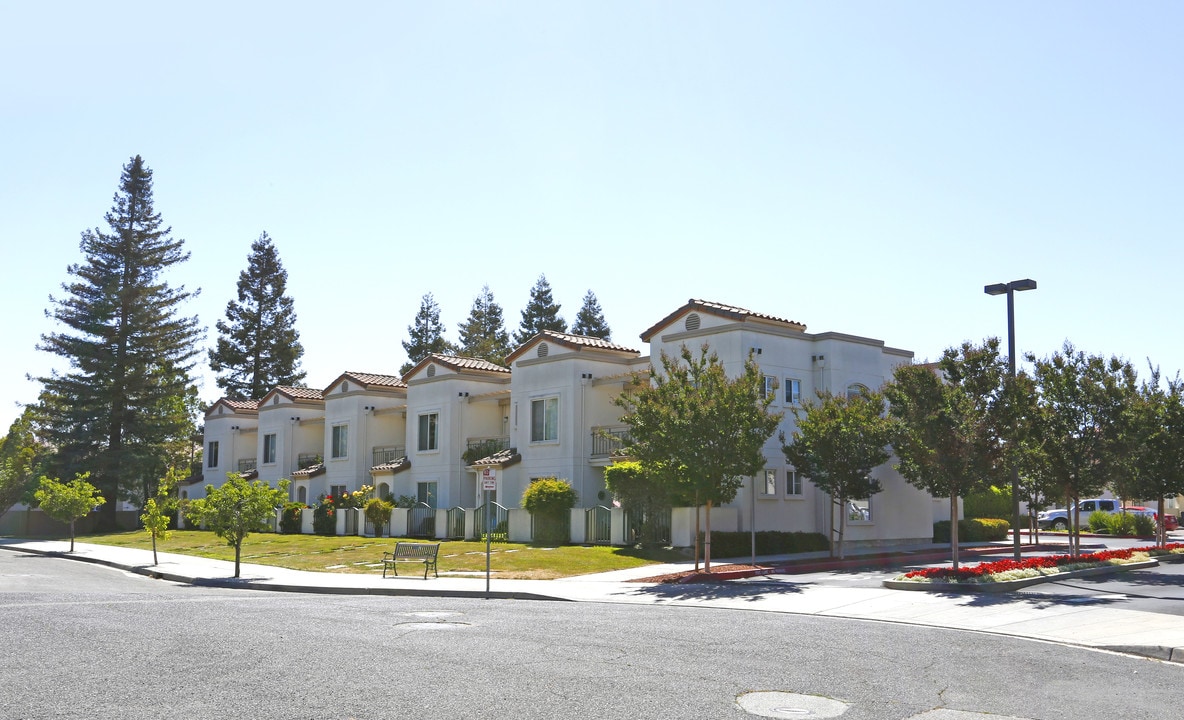 Terrace Gardens in Milpitas, CA - Building Photo