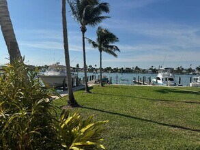 409 Fernandina St in Fort Pierce, FL - Building Photo - Building Photo