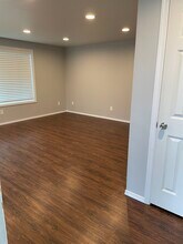 102 N Centennial St in Moxee, WA - Building Photo - Building Photo