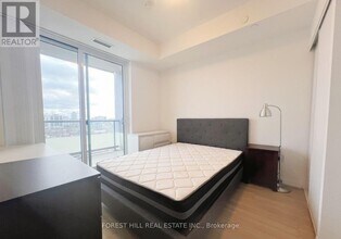 25-1625 Holly St in Toronto, ON - Building Photo - Building Photo