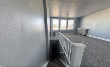 1910 S 65th St in Philadelphia, PA - Building Photo - Building Photo