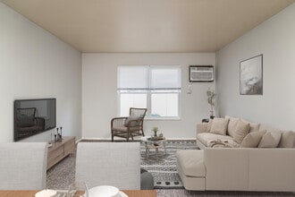 McKaig Court Apartments in Troy, OH - Foto de edificio - Building Photo