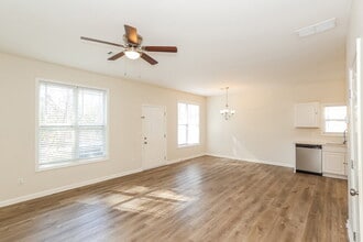 1479 Persimmon Trce in Morrow, GA - Building Photo - Building Photo