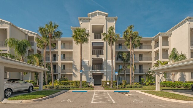 1030 Tidewater Shores Loop in Bradenton, FL - Building Photo - Building Photo