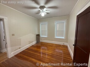 76 Powder House Blvd in Somerville, MA - Building Photo - Building Photo