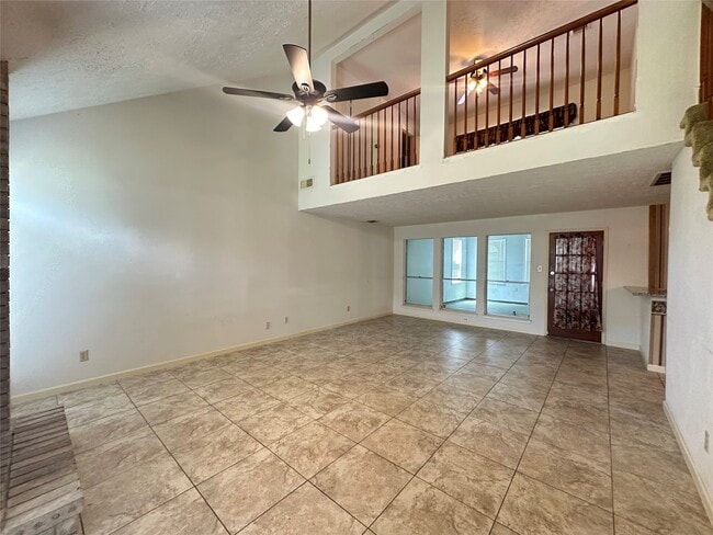 3306 Kempwood Dr in Sugar Land, TX - Building Photo - Building Photo