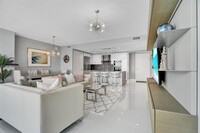 100 E Las Olas Blvd in Fort Lauderdale, FL - Building Photo - Building Photo