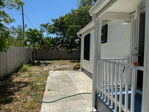 5000 Lake Ave in West Palm Beach, FL - Building Photo - Building Photo