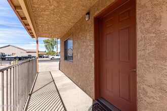 12817 W Cottonwood St in Surprise, AZ - Building Photo - Building Photo