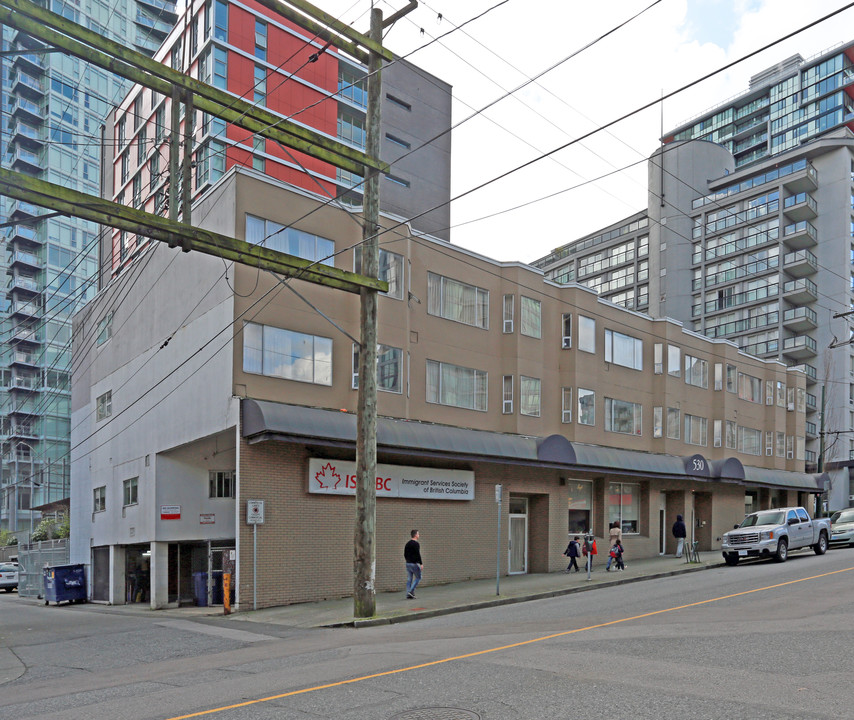 530 Drake St in Vancouver, BC - Building Photo