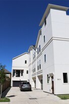 5506 Petty St in Houston, TX - Building Photo