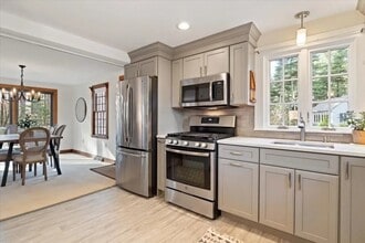 16 King Philip Trl in Norfolk, MA - Building Photo - Building Photo