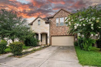 10834 Texas Rose Dr in Sienna, TX - Foto de edificio - Building Photo