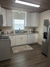 204 E Ave C in Melbourne, FL - Building Photo - Building Photo