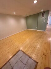 1030 Fairmont St NW, Unit T1 in Washington, DC - Building Photo - Building Photo