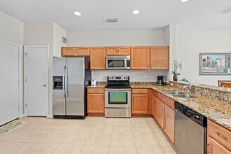 16061 Ravina Way in Naples, FL - Building Photo - Building Photo