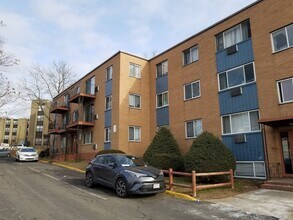 731 River St, Unit #31 in Boston, MA - Building Photo - Building Photo