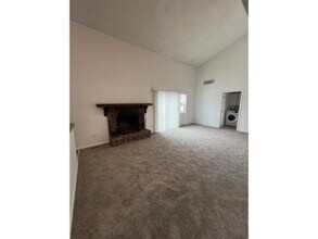 7644 S Holland Way in Littleton, CO - Building Photo - Building Photo
