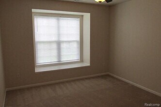 4103 Teal Ln in Walled Lake, MI - Building Photo - Building Photo